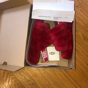Size 8 Uggs Fluff Yeah Ribbon Red. New in box.